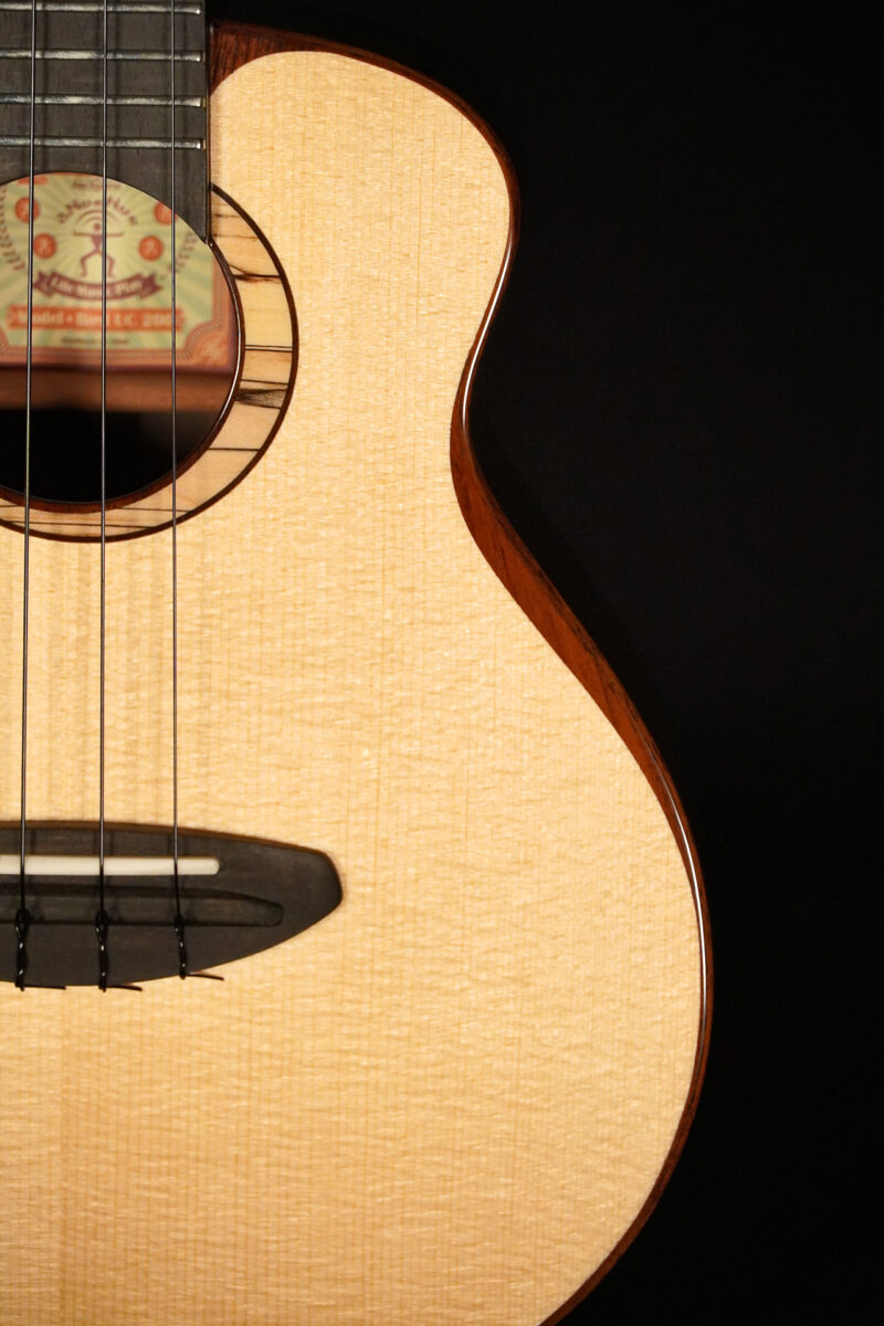 Anuenue UC200 Moonbird Konzert-Ukulele – Bild 6