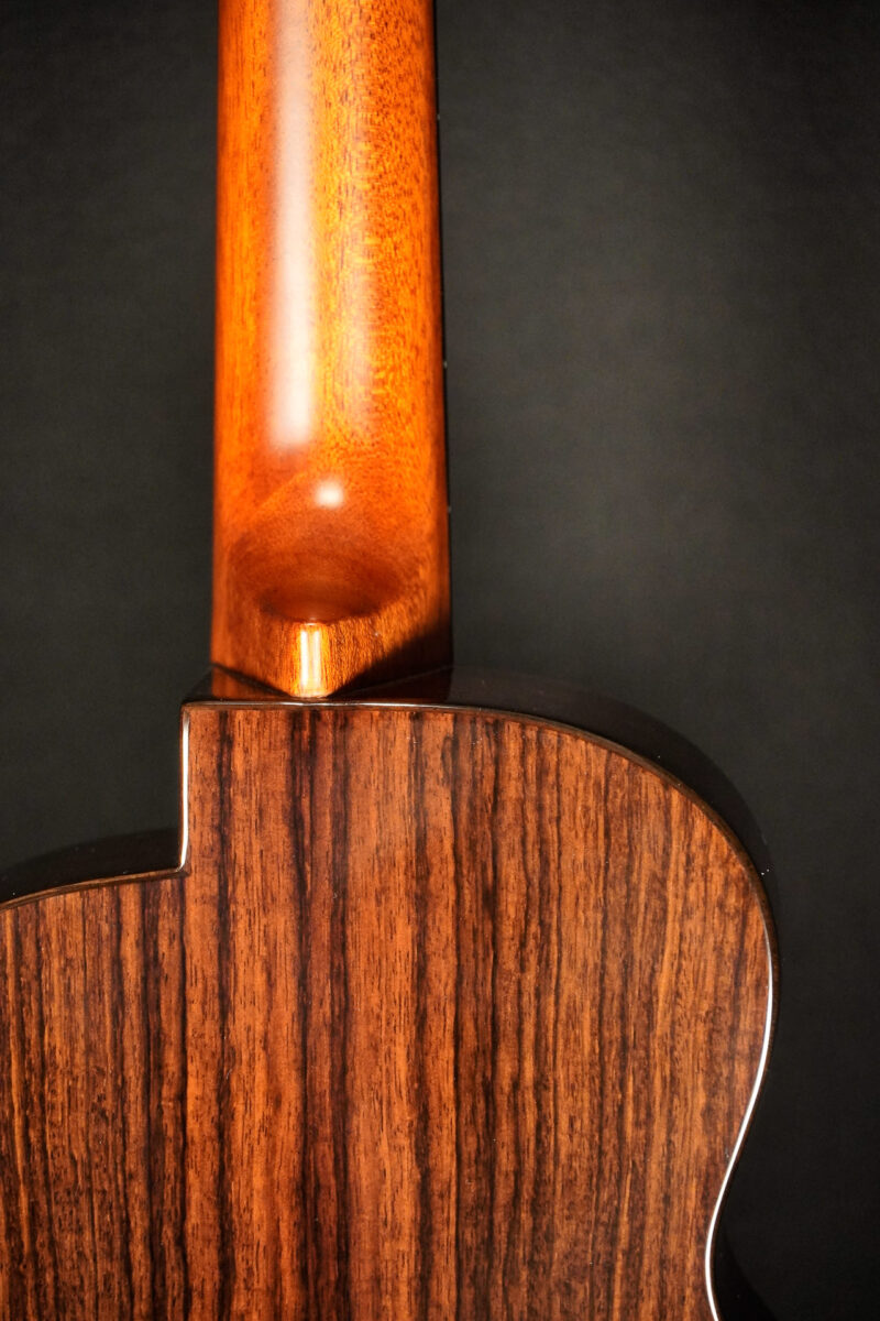 Anuenue UT214 CEDARBIRD Tenor-Ukulele – Bild 6