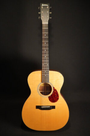 Eastman E1OM-DLX