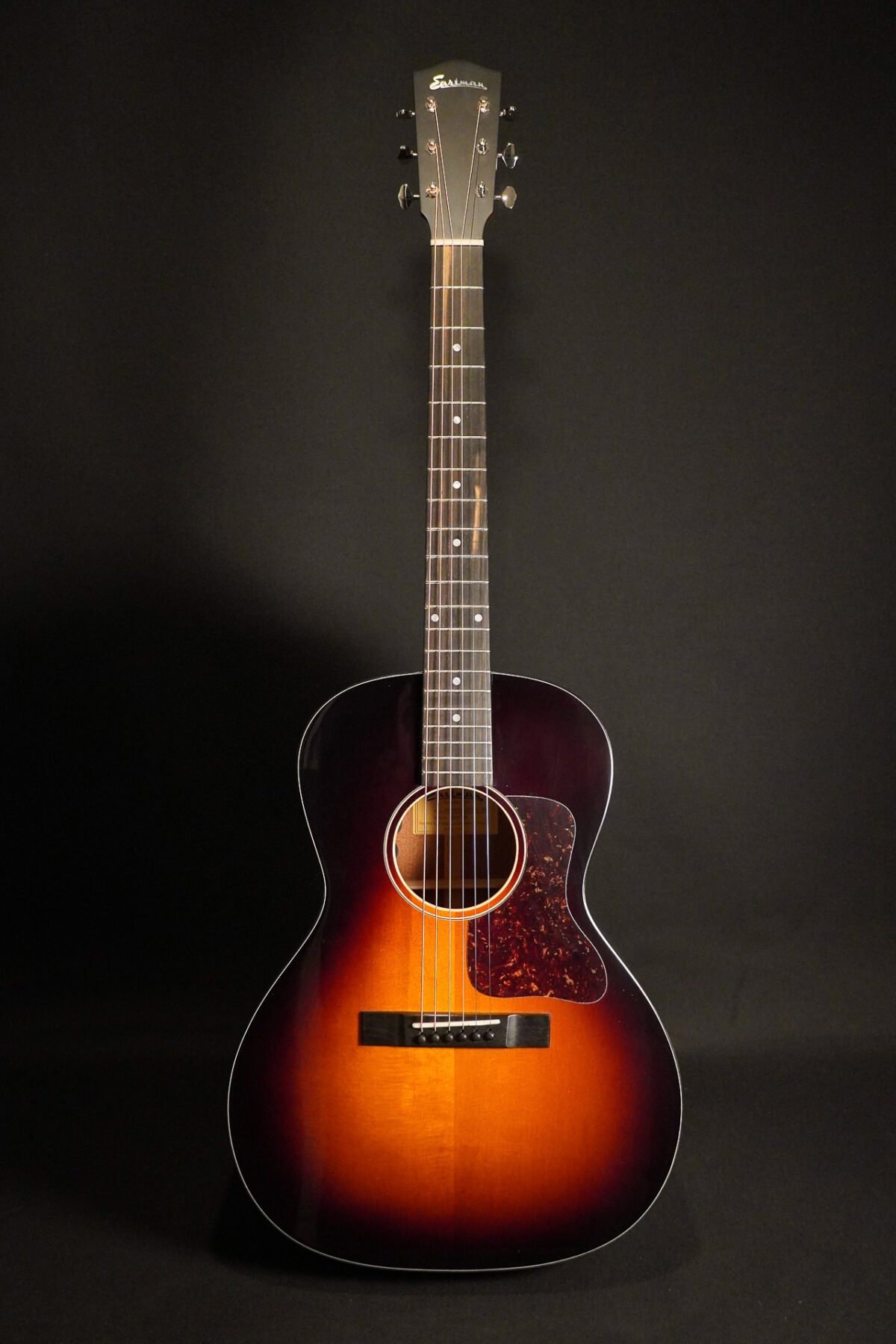 Eastman E1OOSS-DLX-SB