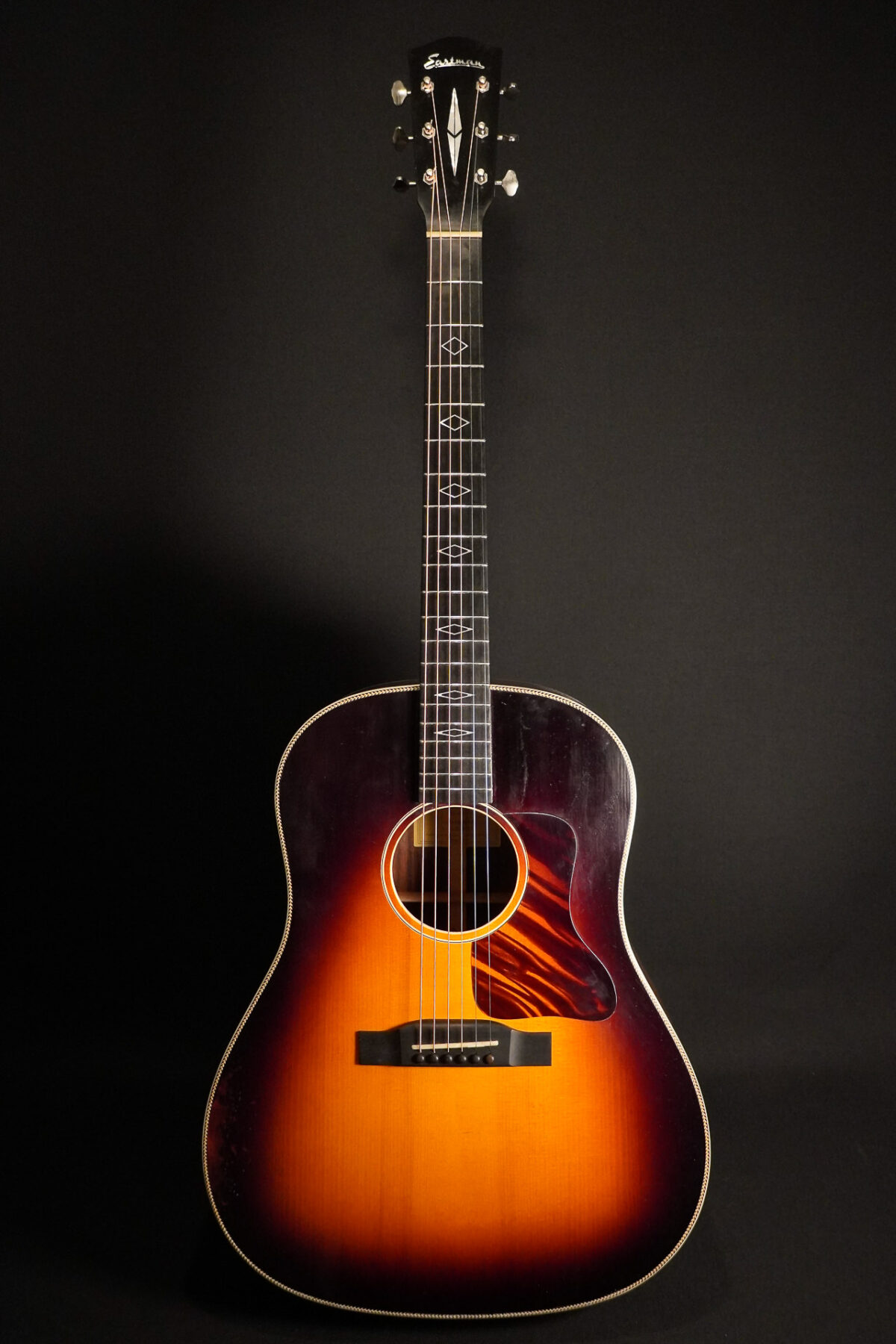 Eastman E22SS/V-SB antique