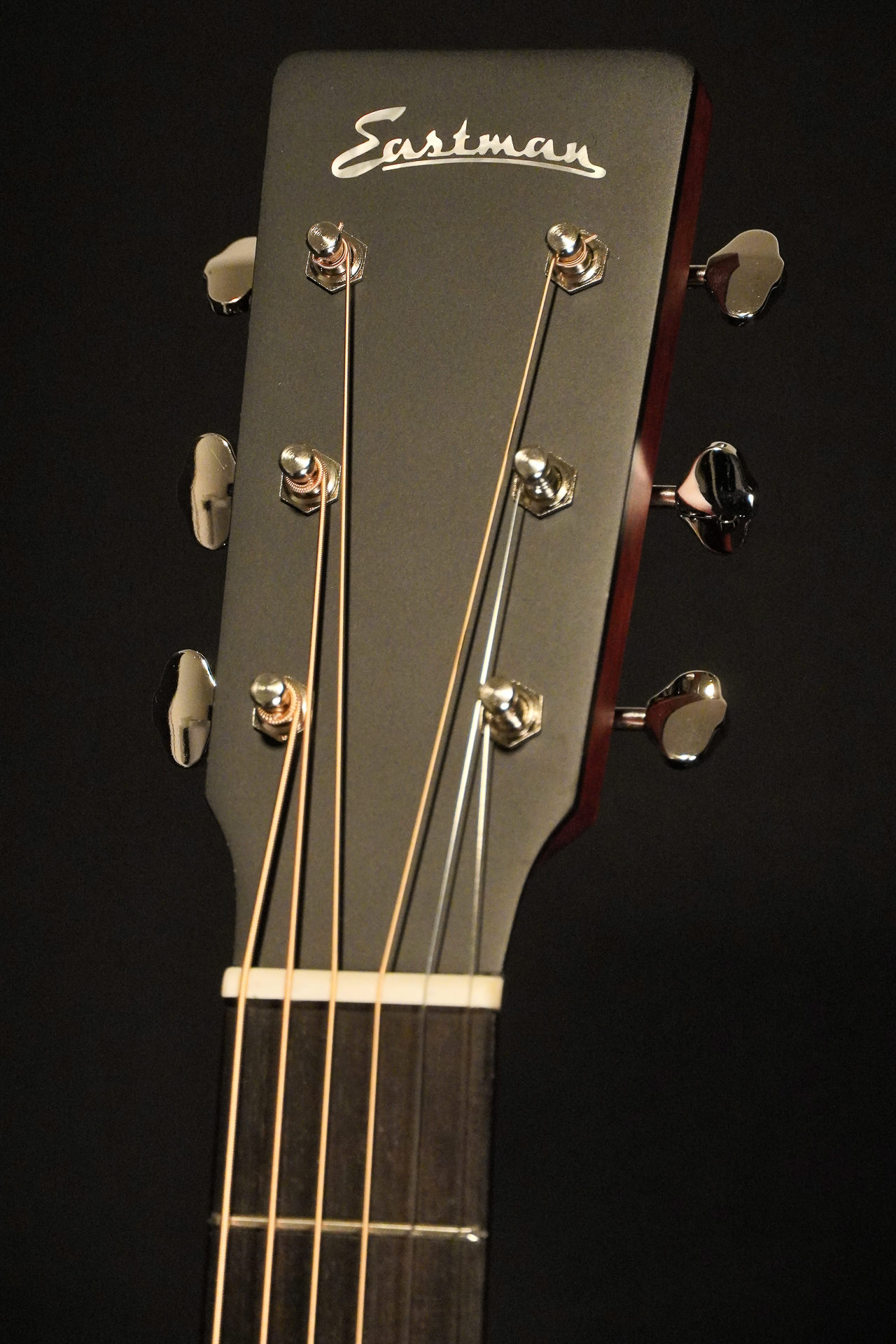 Eastman E2OM-DLX-SB - Image 6