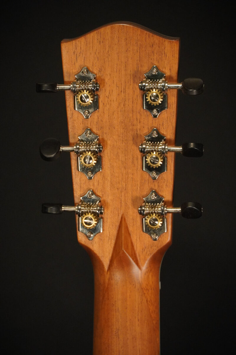 Eastman L-OOSS-KOA-LTD Limited 2025 – Bild 10