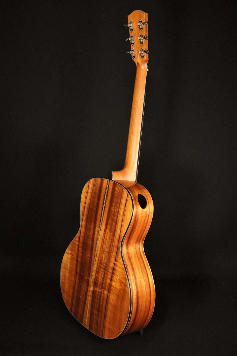 Eastman L-OOSS-KOA-LTD Limited 2025 – Bild 13