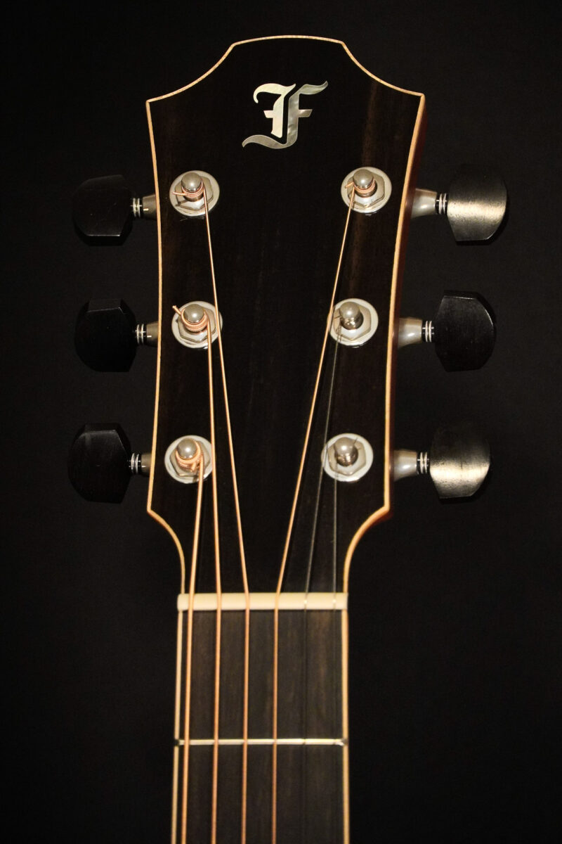 Furch Orange OMc-SR sunburst/L.R.Baggs Anthem – Bild 4