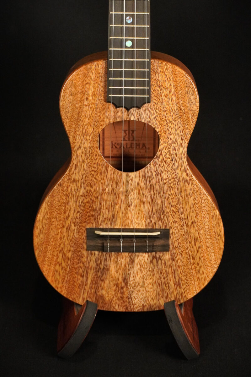 Koaloha KTM-10 MG Royal Pikake Tenor Mango – Bild 3