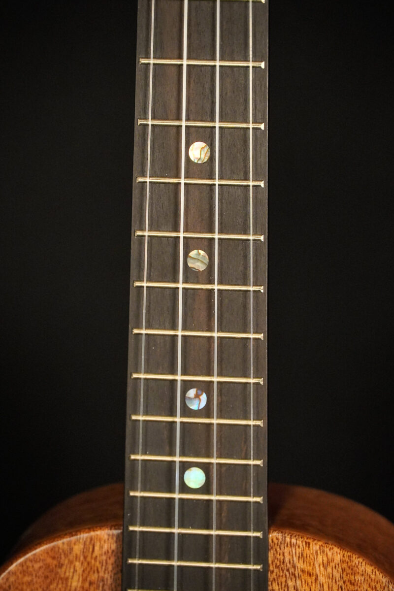 Koaloha KTM-10 MG Royal Pikake Tenor Mango – Bild 5