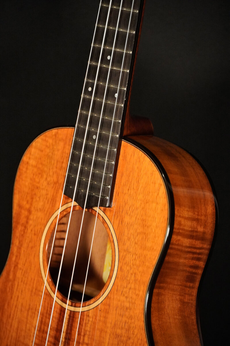 Risa UKA-KOA-DX-T Tenor Ukulele – Bild 6
