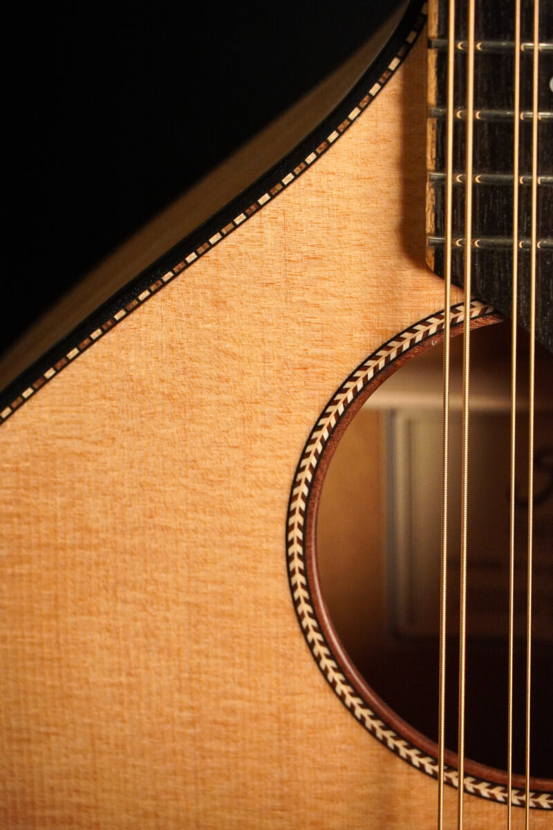 Stevens Irish Bouzouki – Sitka / Mulberry – Bild 7