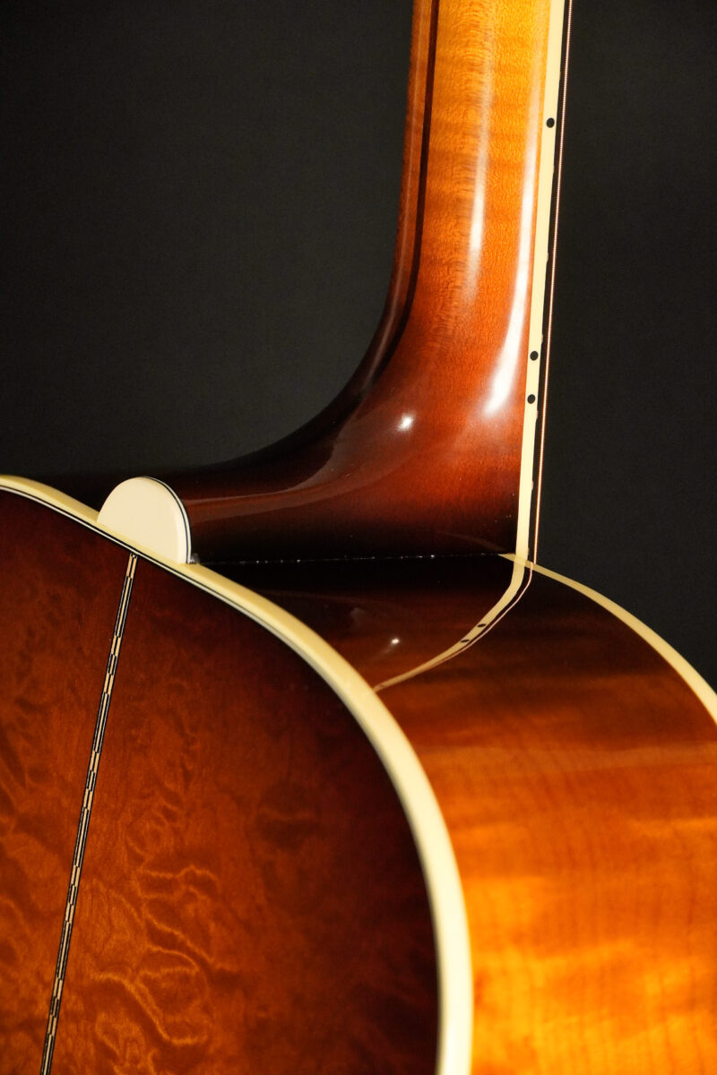 Gibson SJ-200 Amber Quilt "The Quilted King" Limitierte Auflage von nur 40 Stück! 2016 - Amber Burst – Bild 17