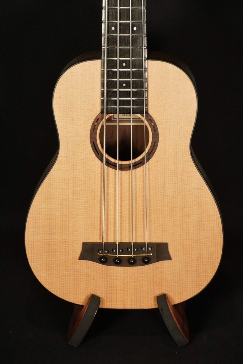 Stevens Bass Ukulele Non-Cut – Bild 3