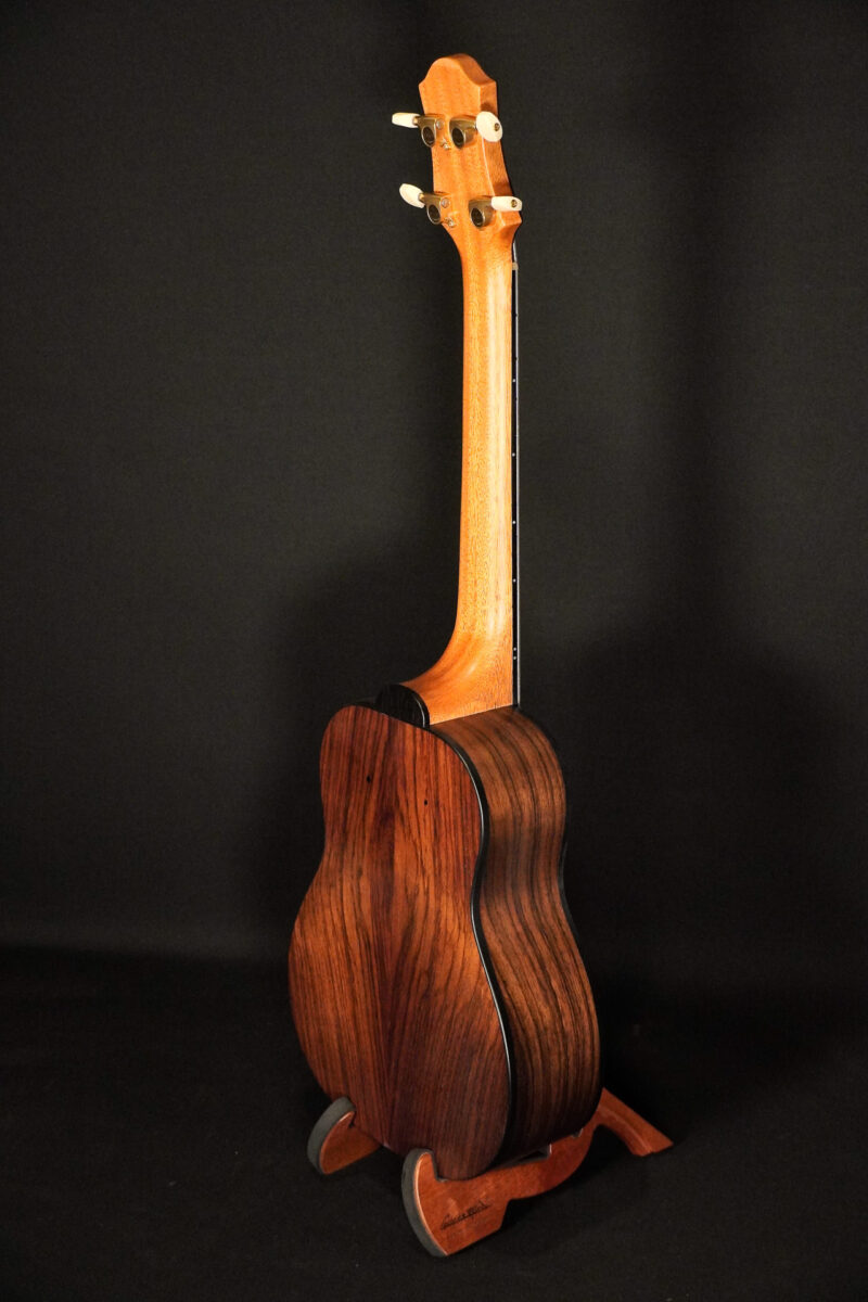 Stevens Bass Ukulele Non-Cut – Bild 13