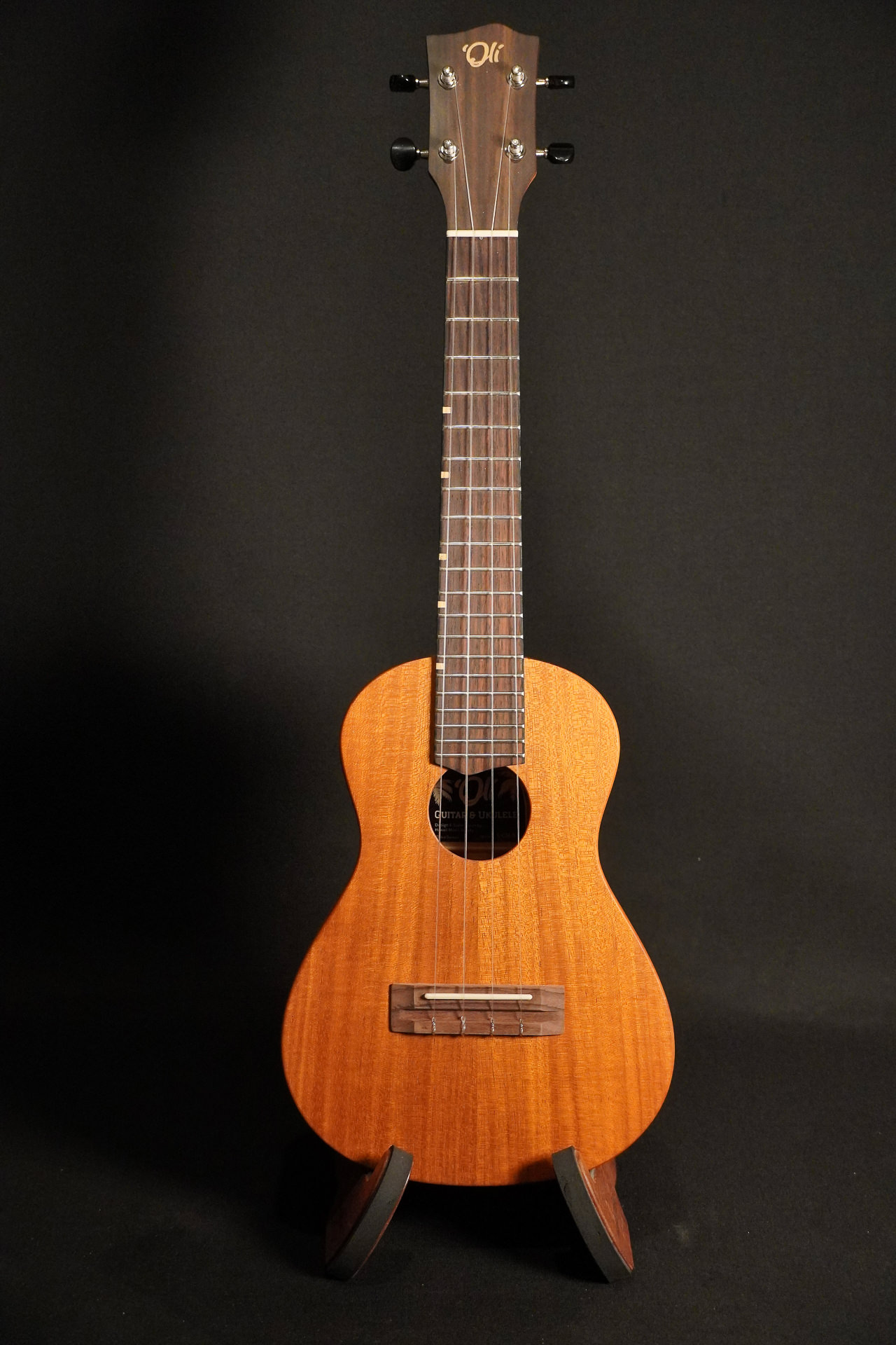 Oli L Concert Mahagoni satin L-CMS