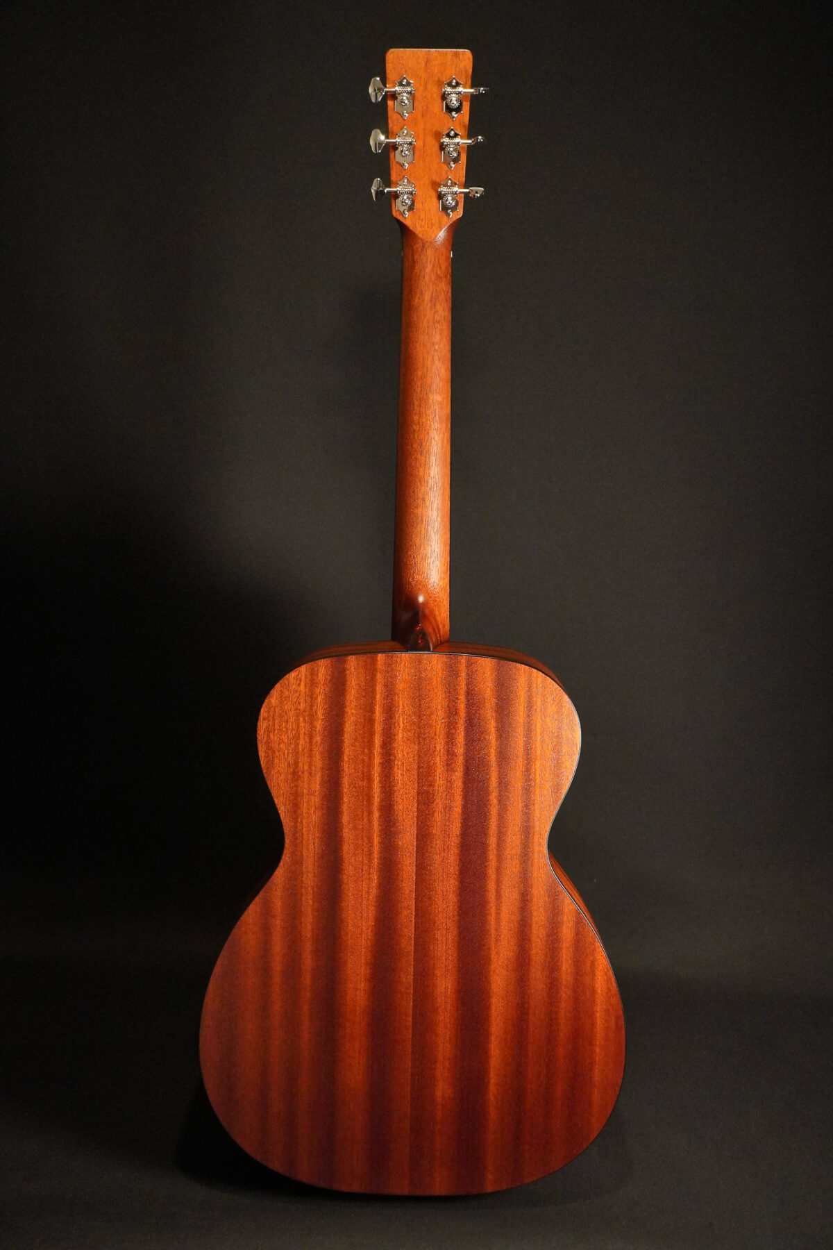 Alternative view of Eastman E1OML left-handed guitar