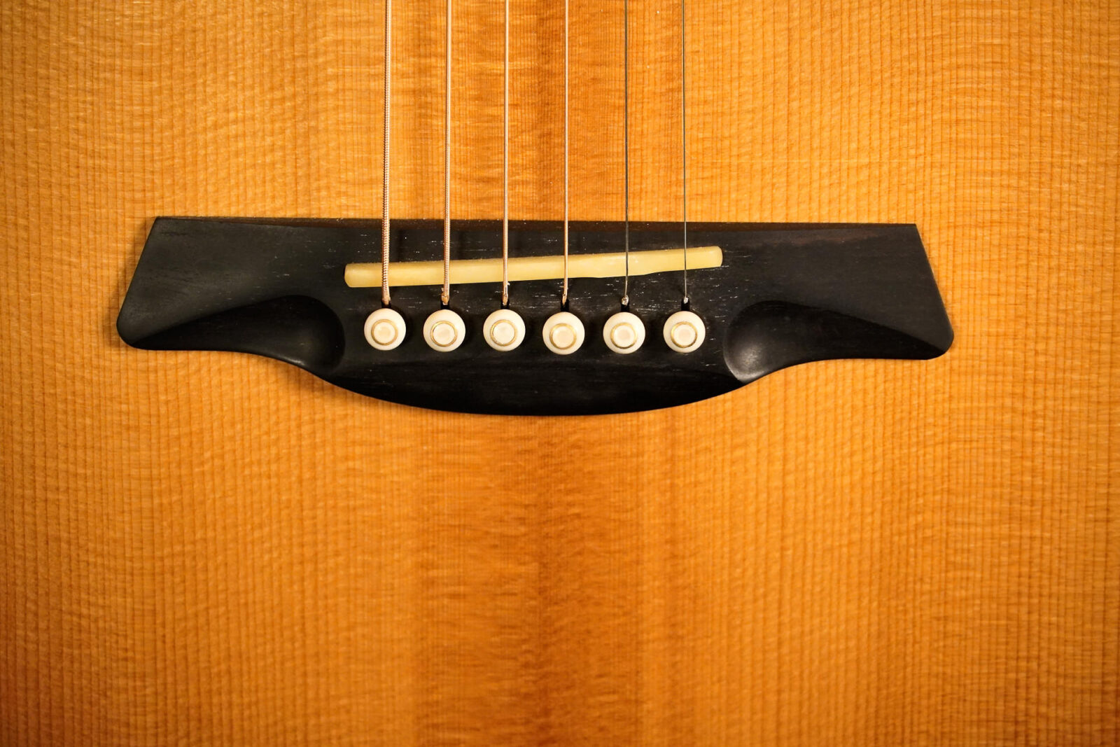 Hozen Guitars "Gold Label" Adirondack / Honduras Mahagony 2025 - Image 8