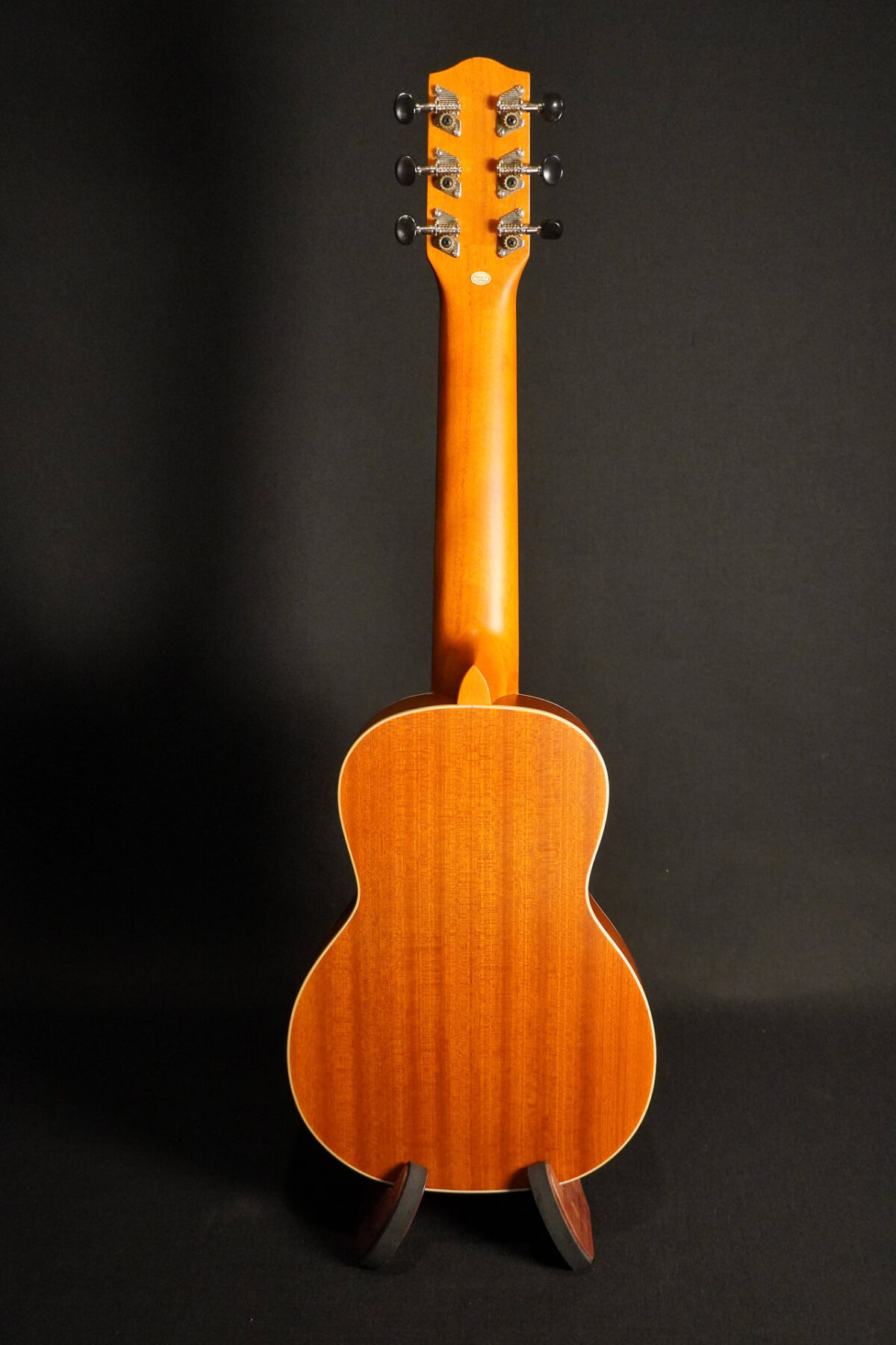 Alternative view of Ohana TKGL-20 Guitarlele