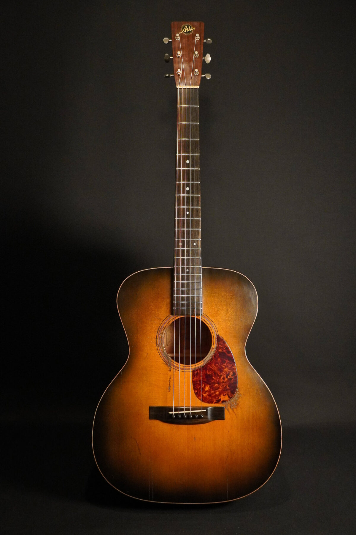 Atkin Essential OM Heavy Aged Argentine Grey