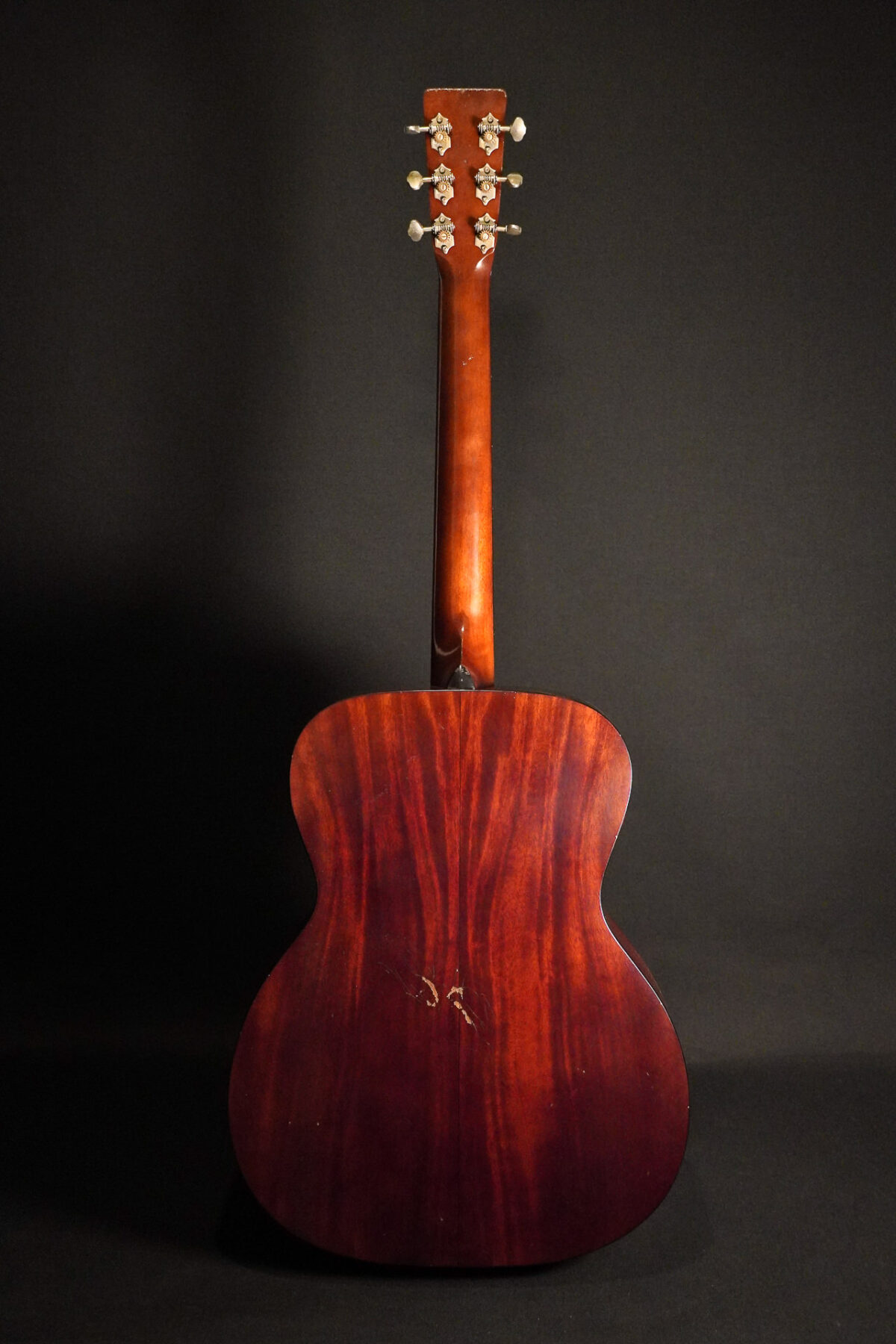 Alternative view of Atkin Essential OM Heavy Aged Argentine Grey