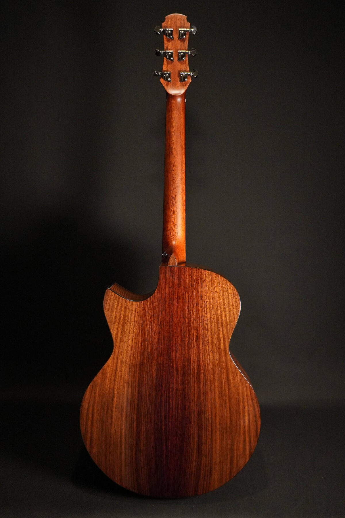 Alternative view of Hozen Guitars Black Label SJ Sitka / Indian Rosewood