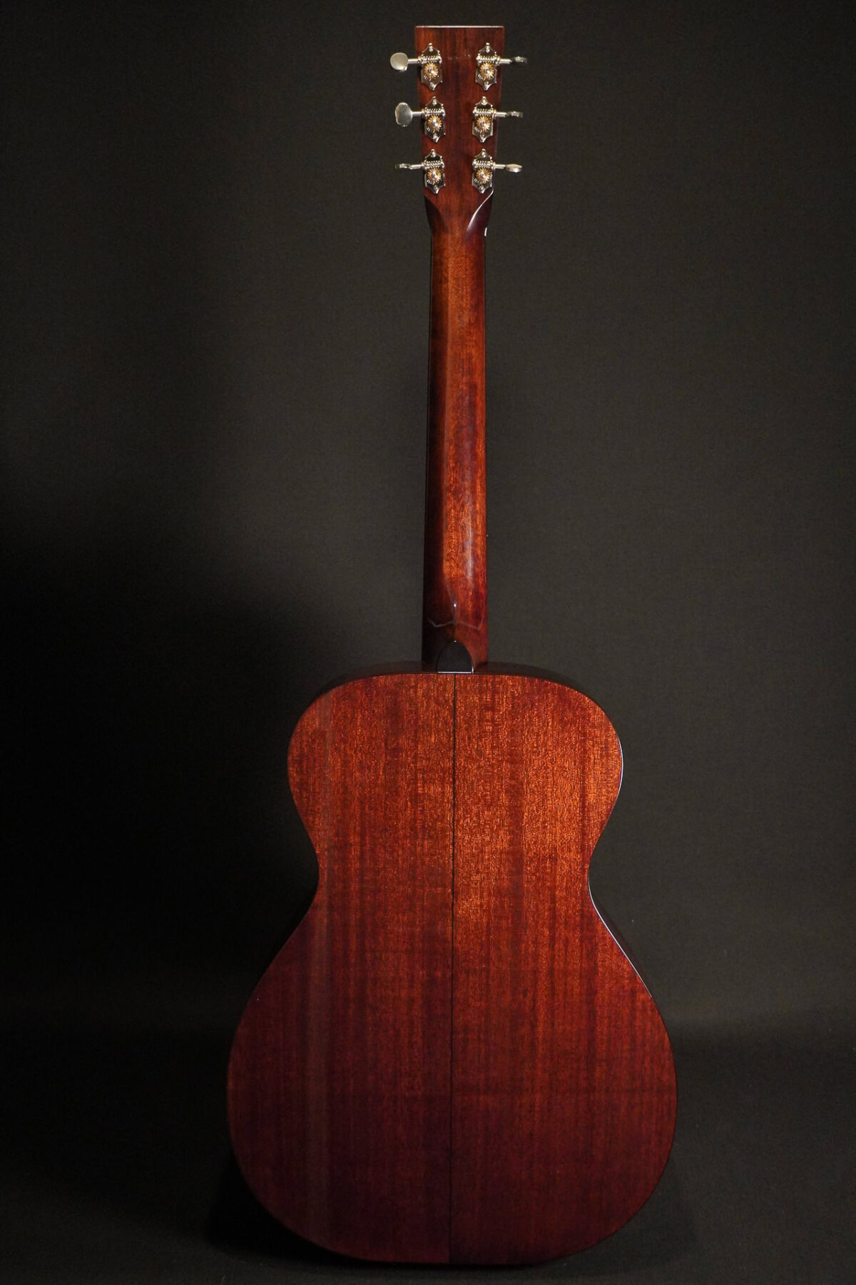 Alternative view of Huss & Dalton T-OO14