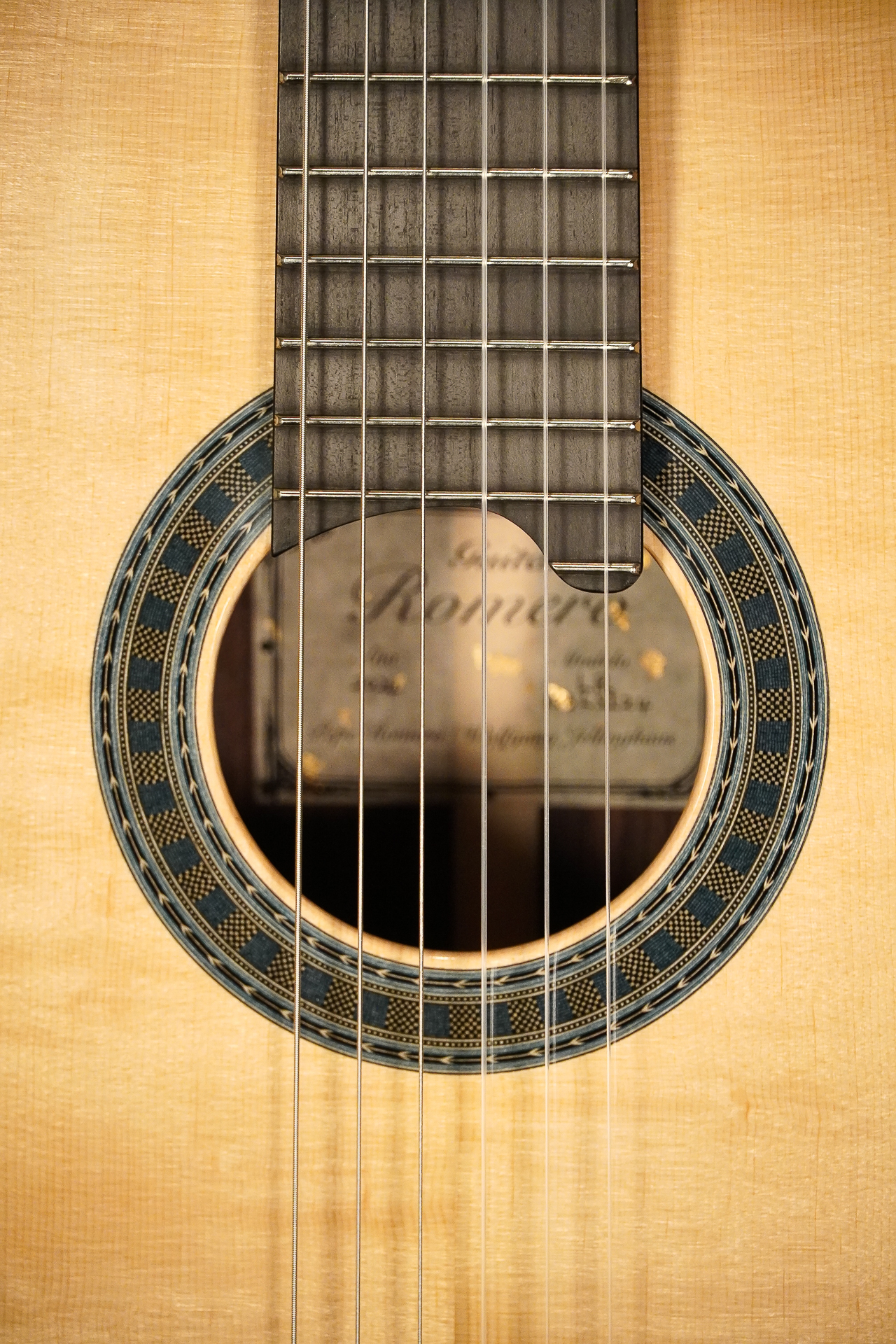 Pepe Romero L.R. (Lattice Raised) 2024 - Shellac - Image 4