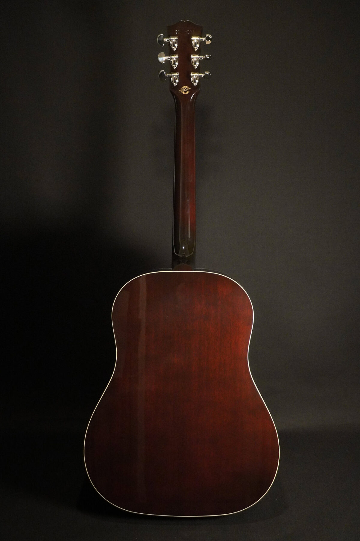 Alternative view of Gibson J-45 Custom Shop Red Spruce Tri Burst