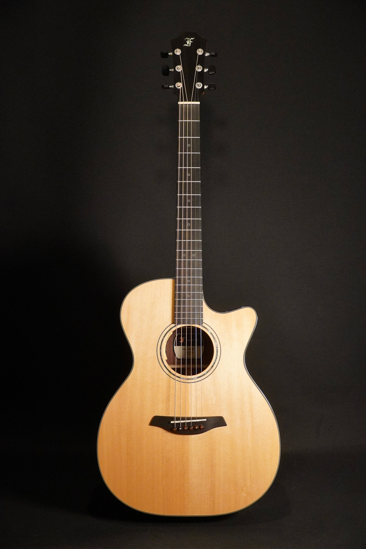 Furch Yellow OMC-SRA L.R.BAGGS ANTHEM