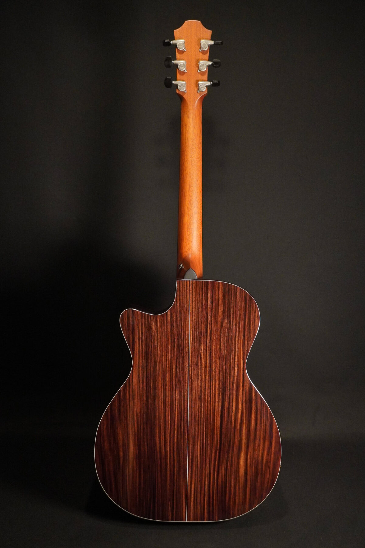 Alternative view of Furch Yellow OMC-SRA L.R.BAGGS ANTHEM