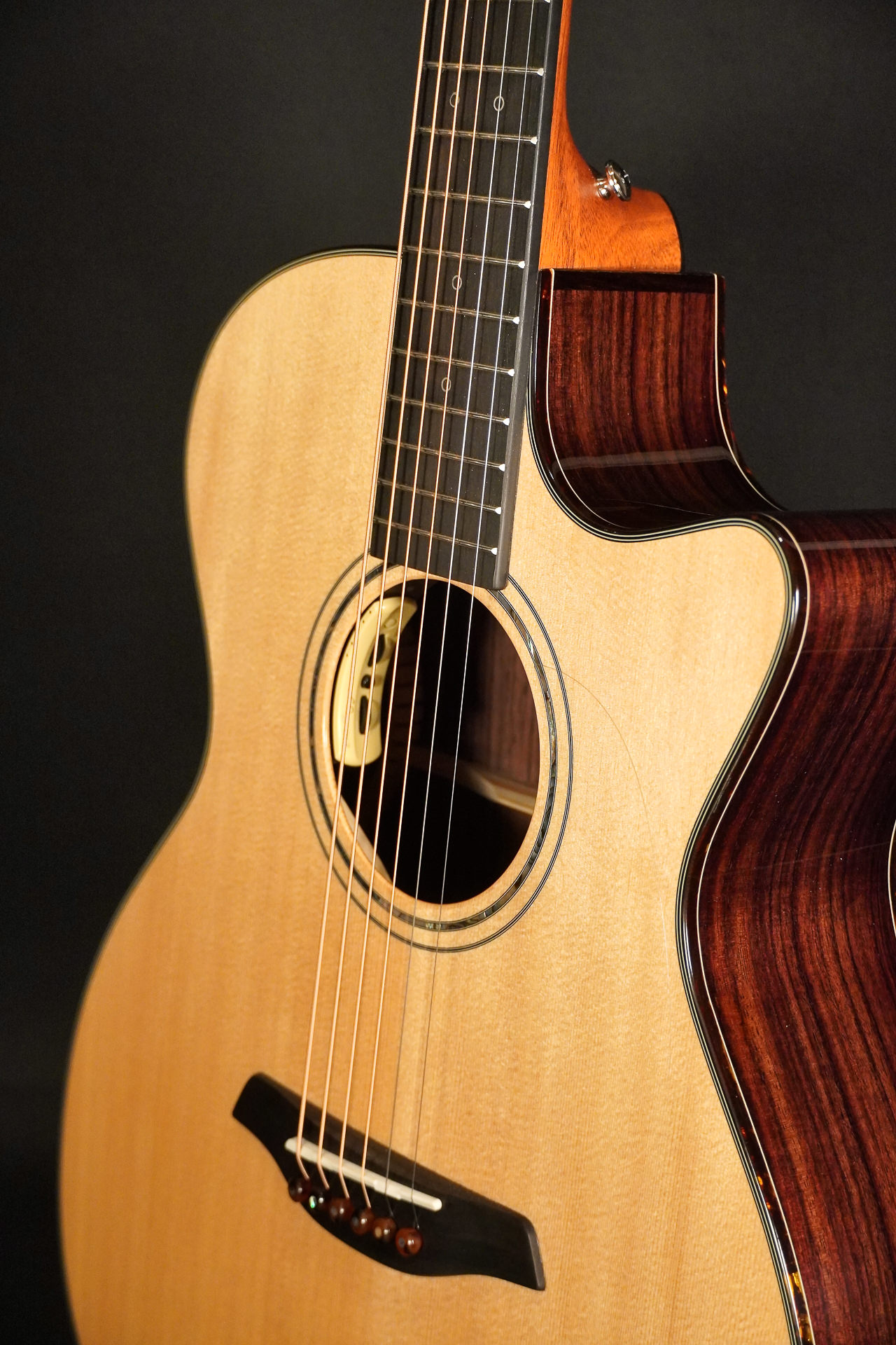 Furch Yellow OMC-SRA L.R.BAGGS ANTHEM – Bild 17