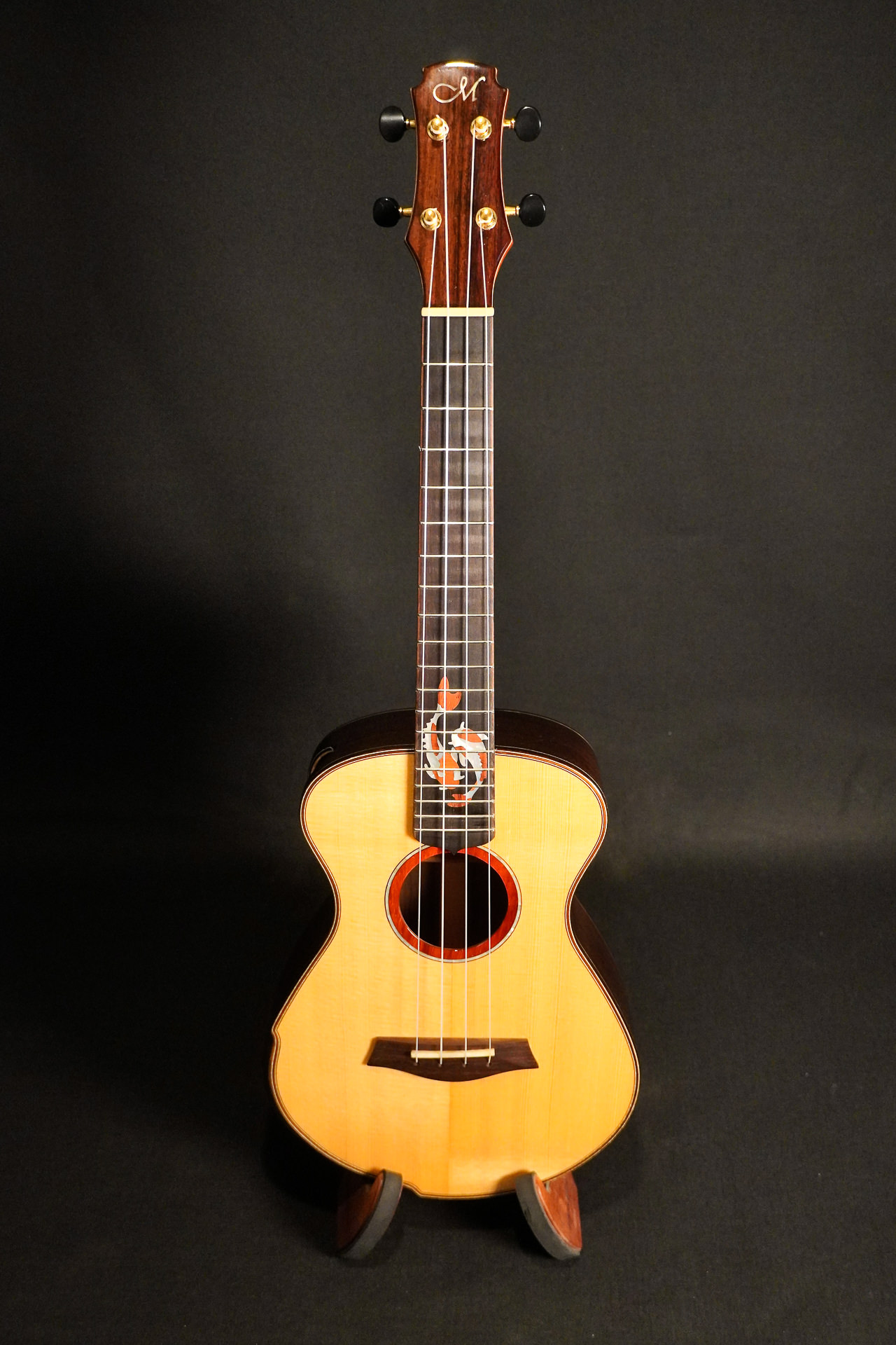 Maestro UT-MR SB G Tenorukulele