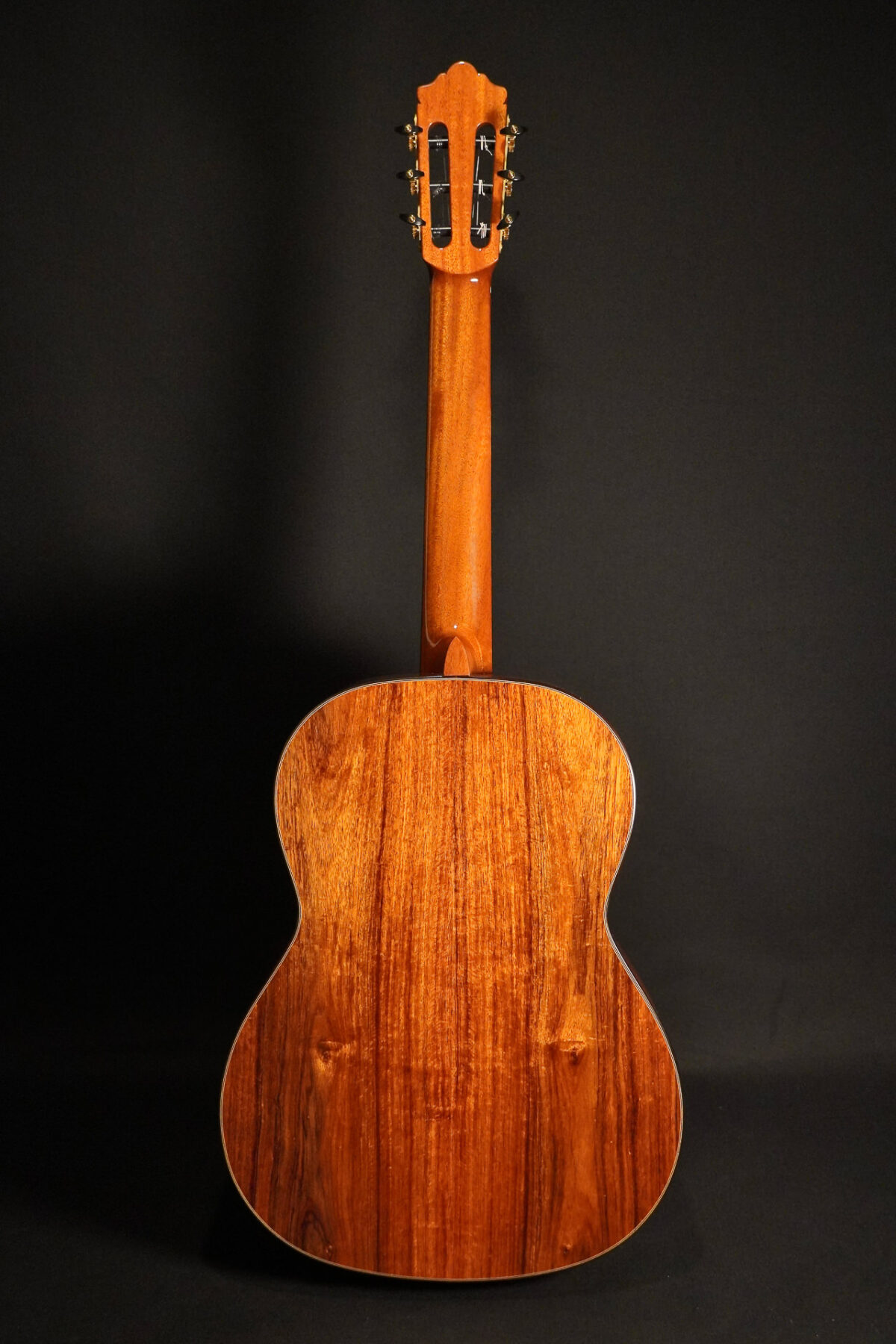 Alternative view of Maravilla M70 S Granadillo