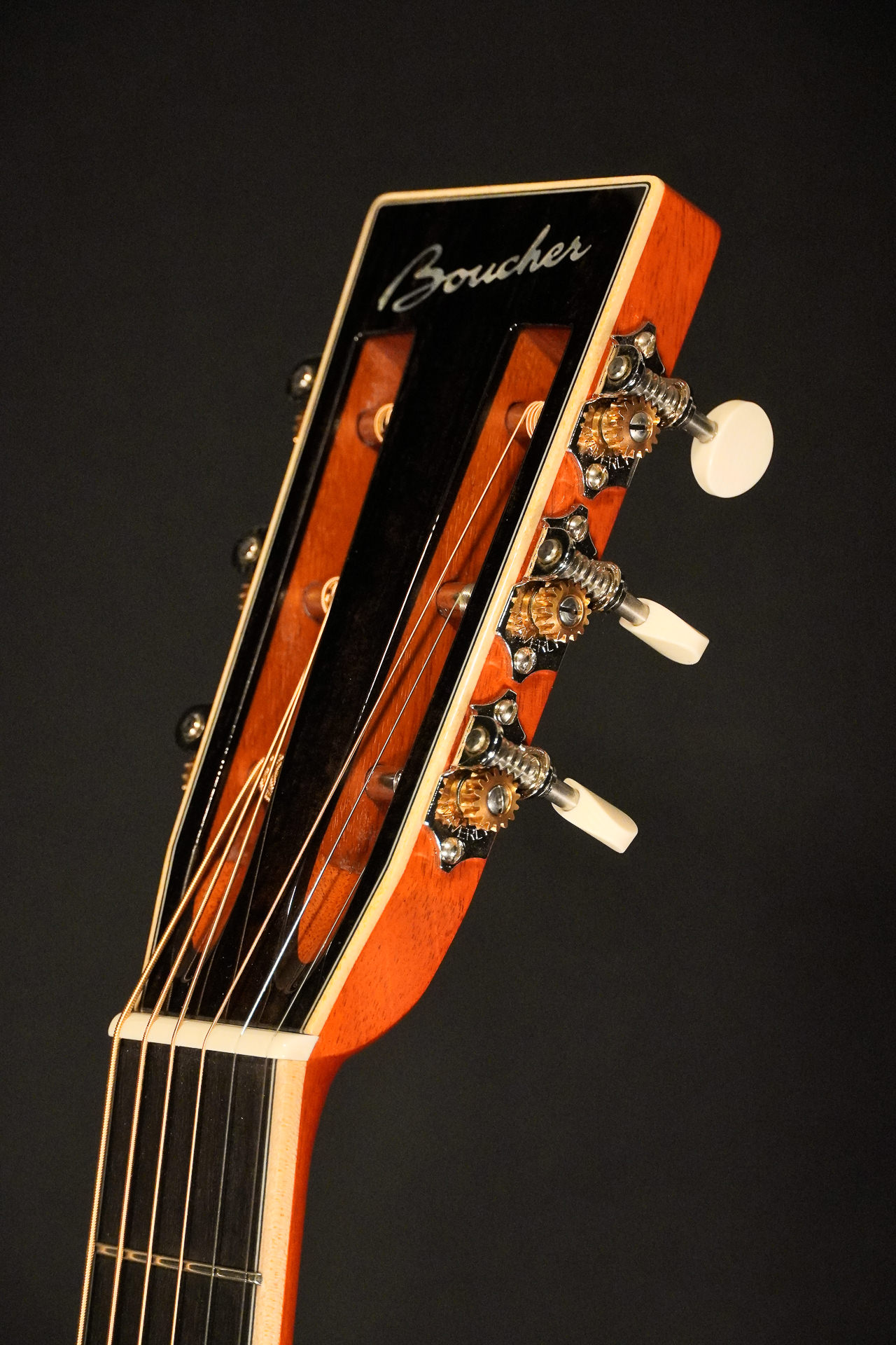 Boucher LE-HG-166-MV Ltd. Edition 2026 OOO-12 Fret – Bild 8