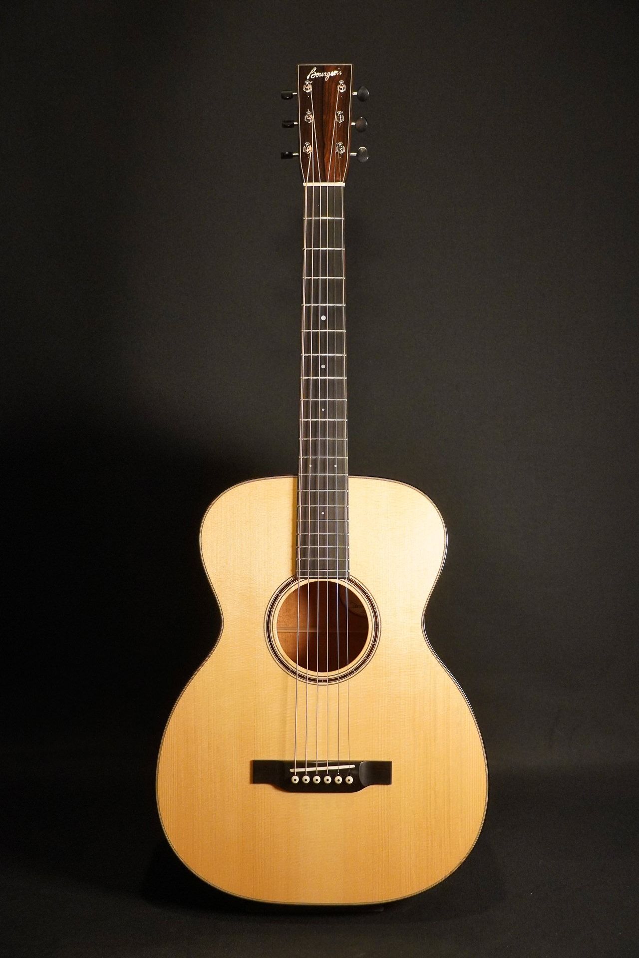 Bourgeois OO-12 Custom Beeswing Mahagony